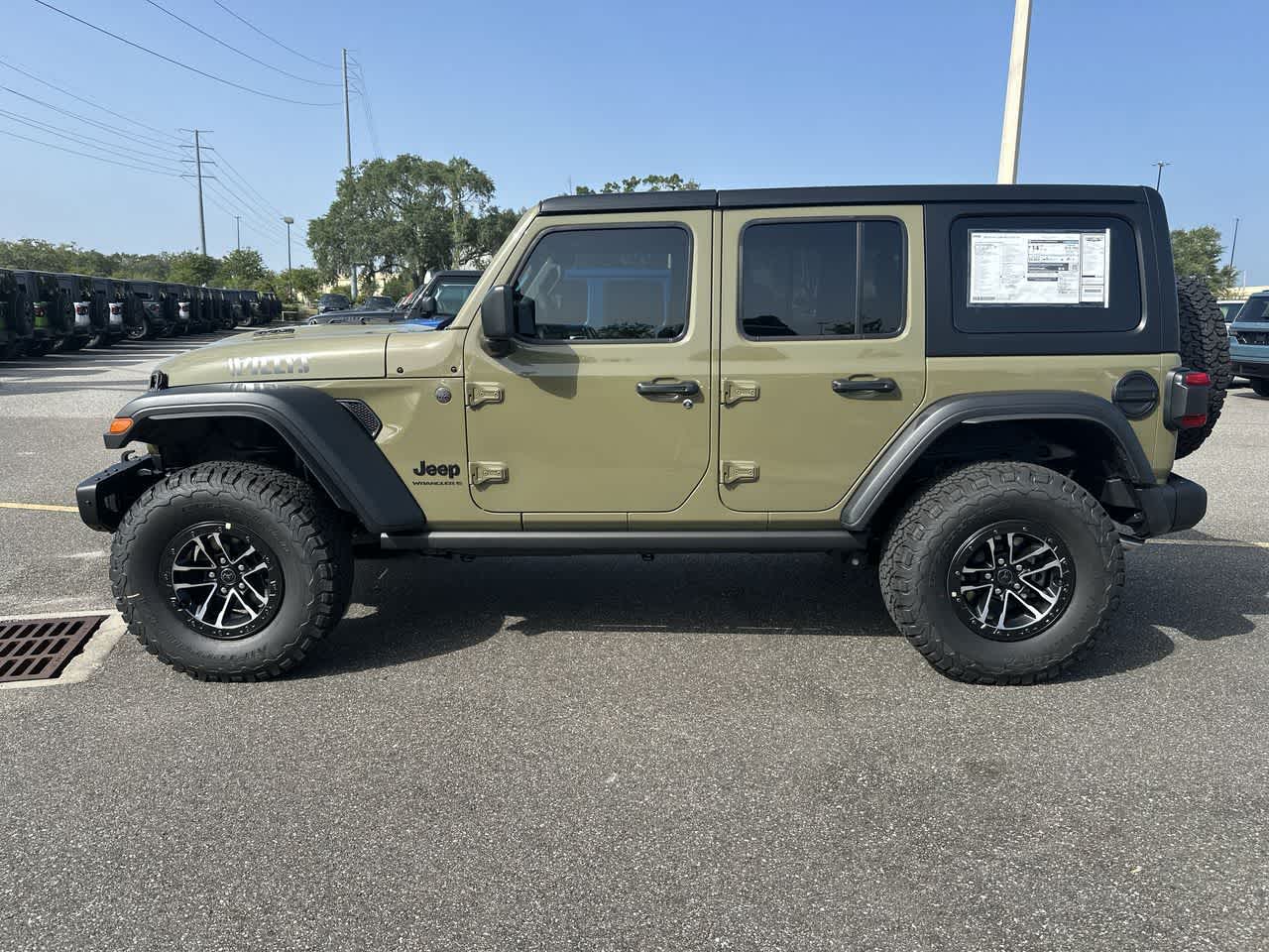 Jeep Wrangler 2026 WRANGLER 4 PUERTAS WILLYS 392