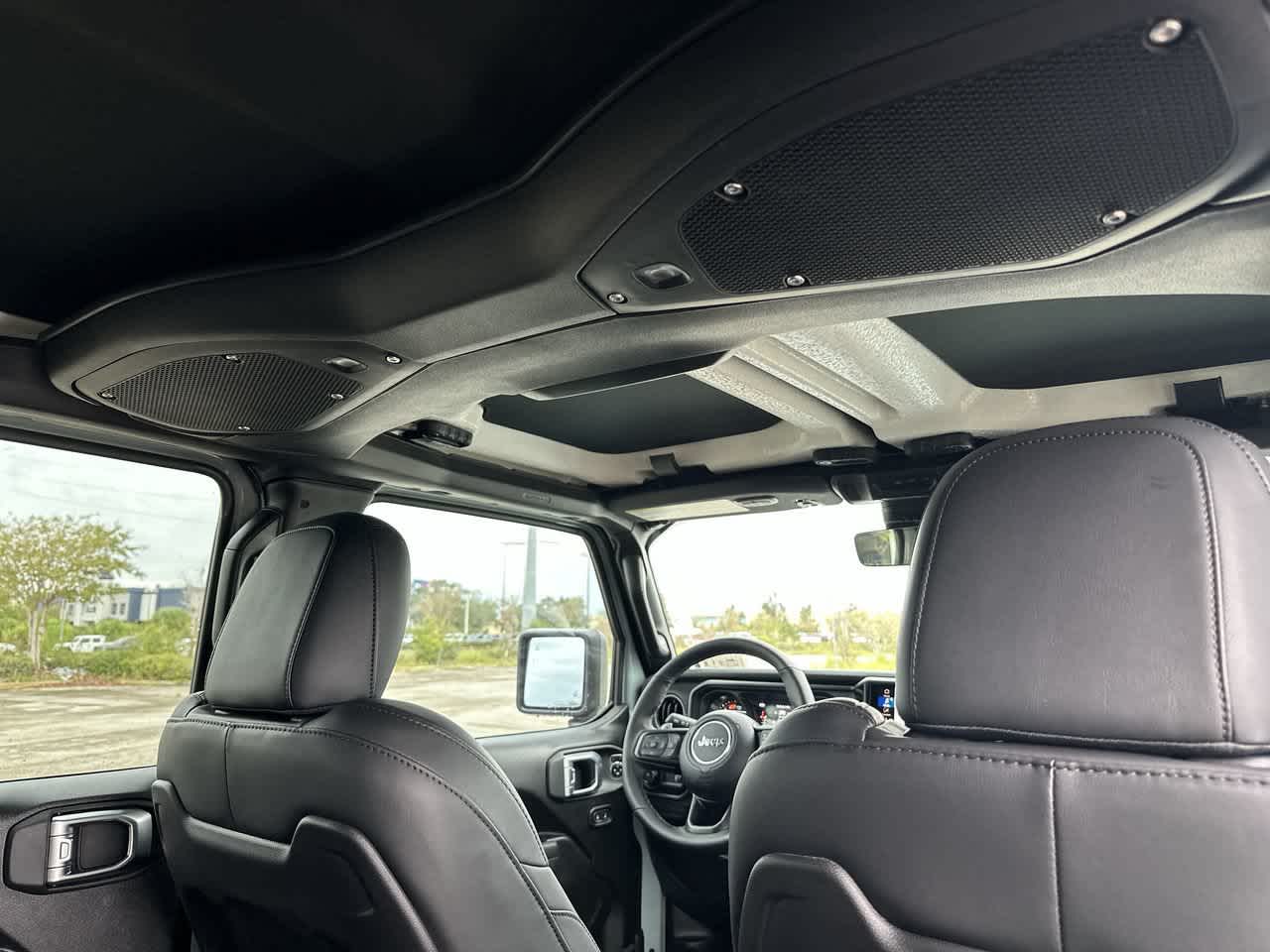 Jeep Wrangler 2026 WRANGLER 4 PUERTAS WILLYS 392