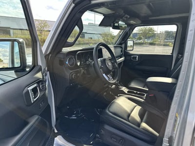 Jeep Wrangler 4xe Summit 4xe 2024
