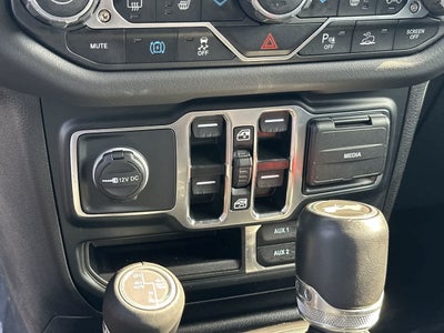 Jeep Wrangler 4xe Summit 4xe 2024