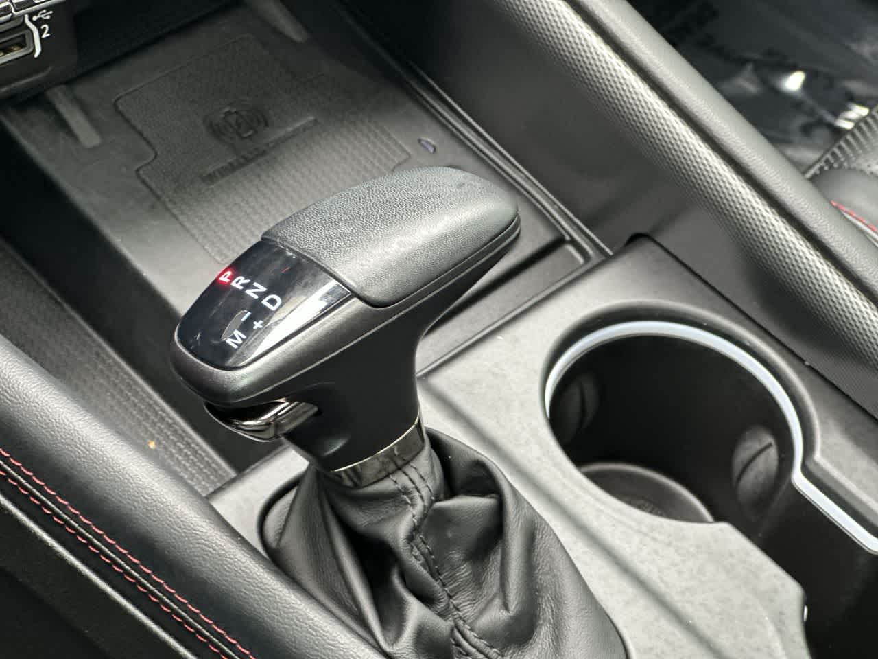 Dodge Durango R/T Plus de 2024 con tracción trasera