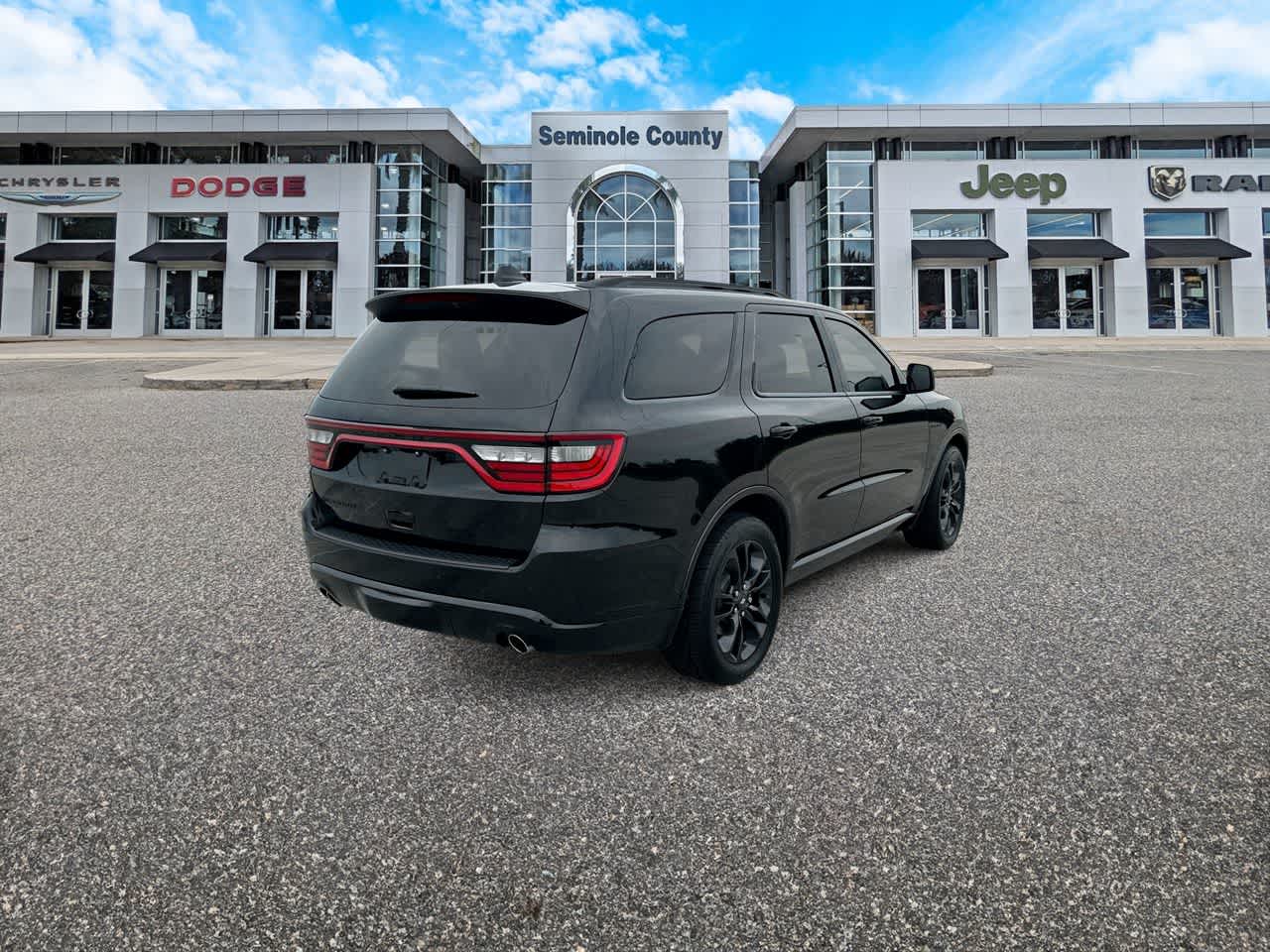 Dodge Durango R/T Plus de 2024 con tracción trasera