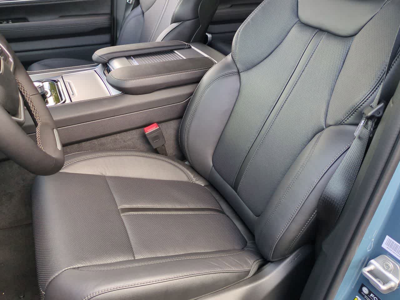 Jeep Grand Wagoneer 2026 GRAND WAGONEER LIMITED ALTITUDE 4X4