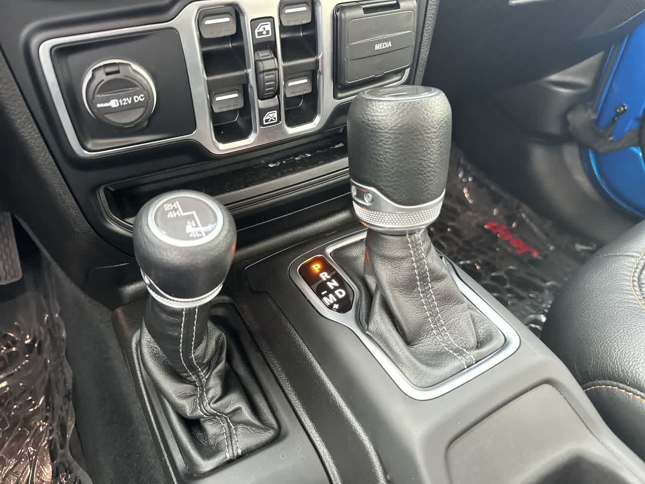 Jeep Gladiator Sport S 2024