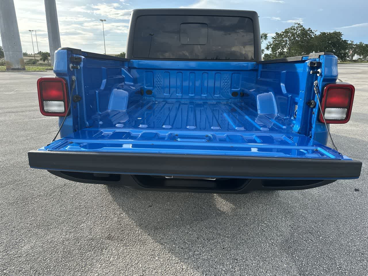 Jeep Gladiator Sport S 2024