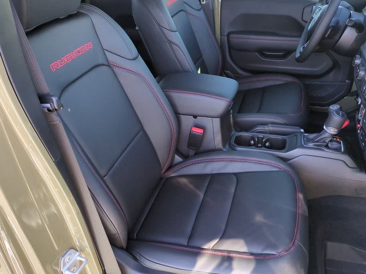 2025 Jeep Gladiator GLADIATOR RUBICON X 4X4