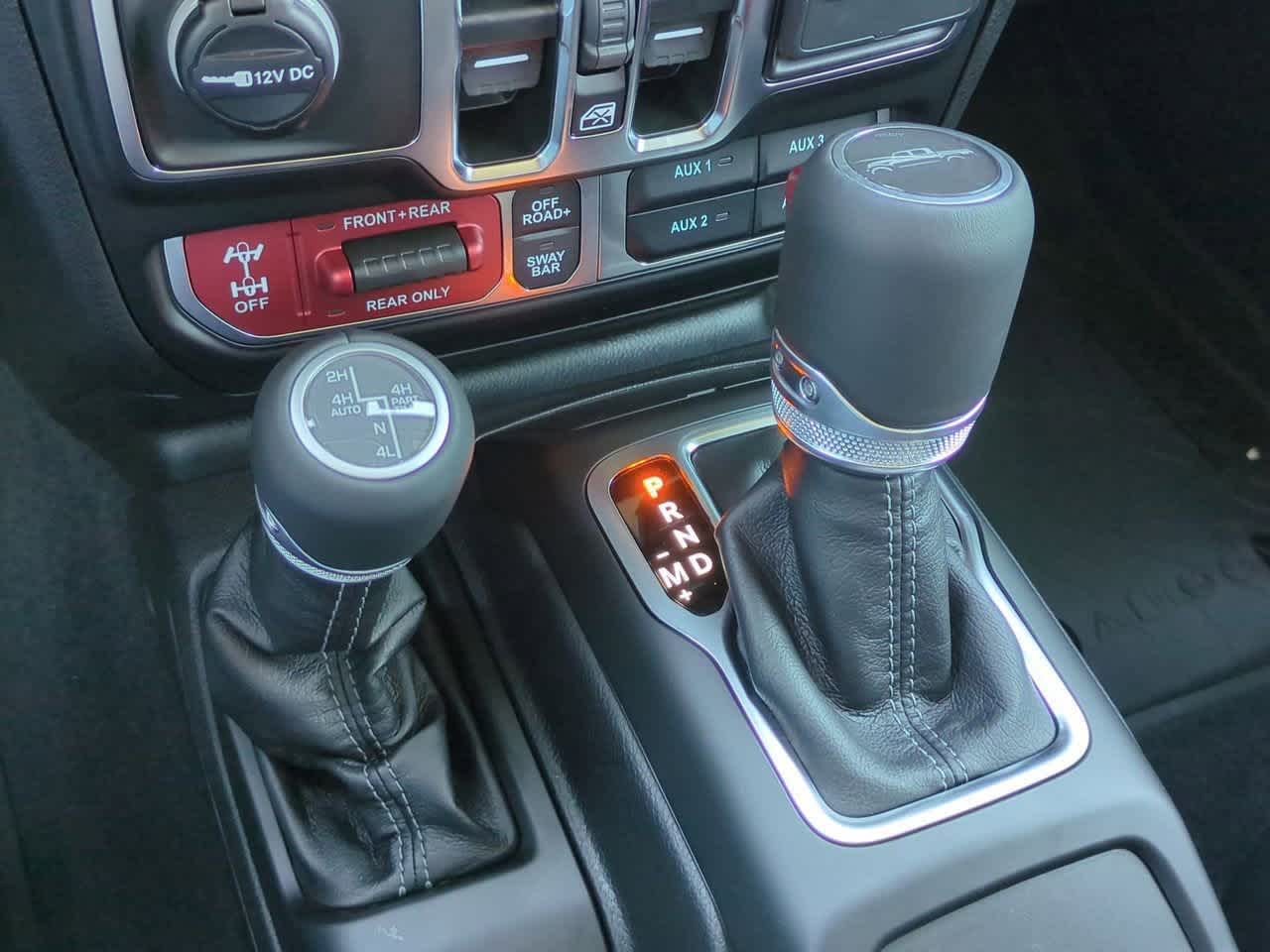 2025 Jeep Gladiator GLADIATOR RUBICON X 4X4