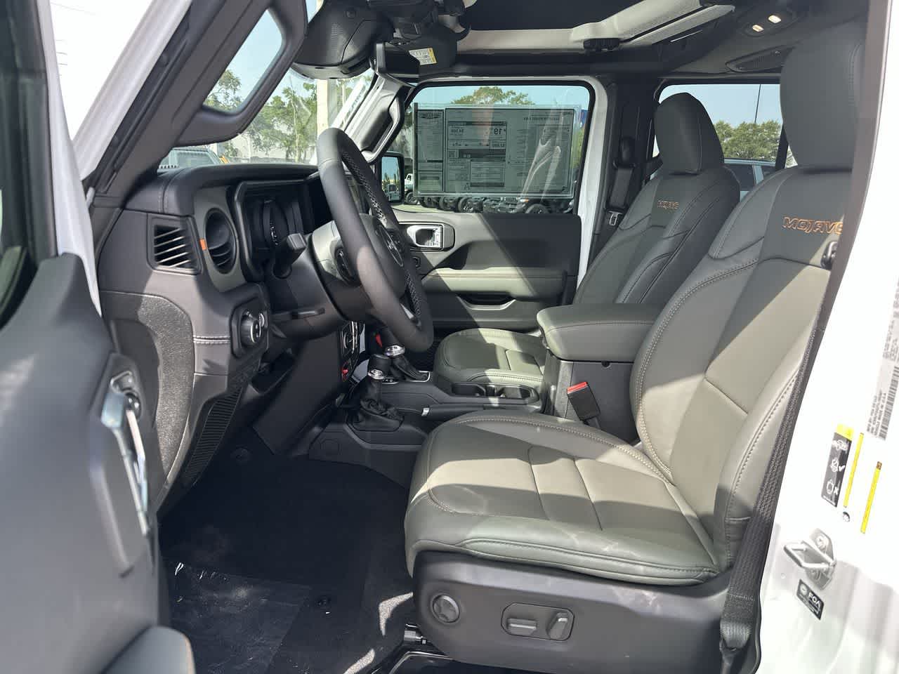 Jeep Gladiator 2026 GLADIATOR MOJAVE X 4X4