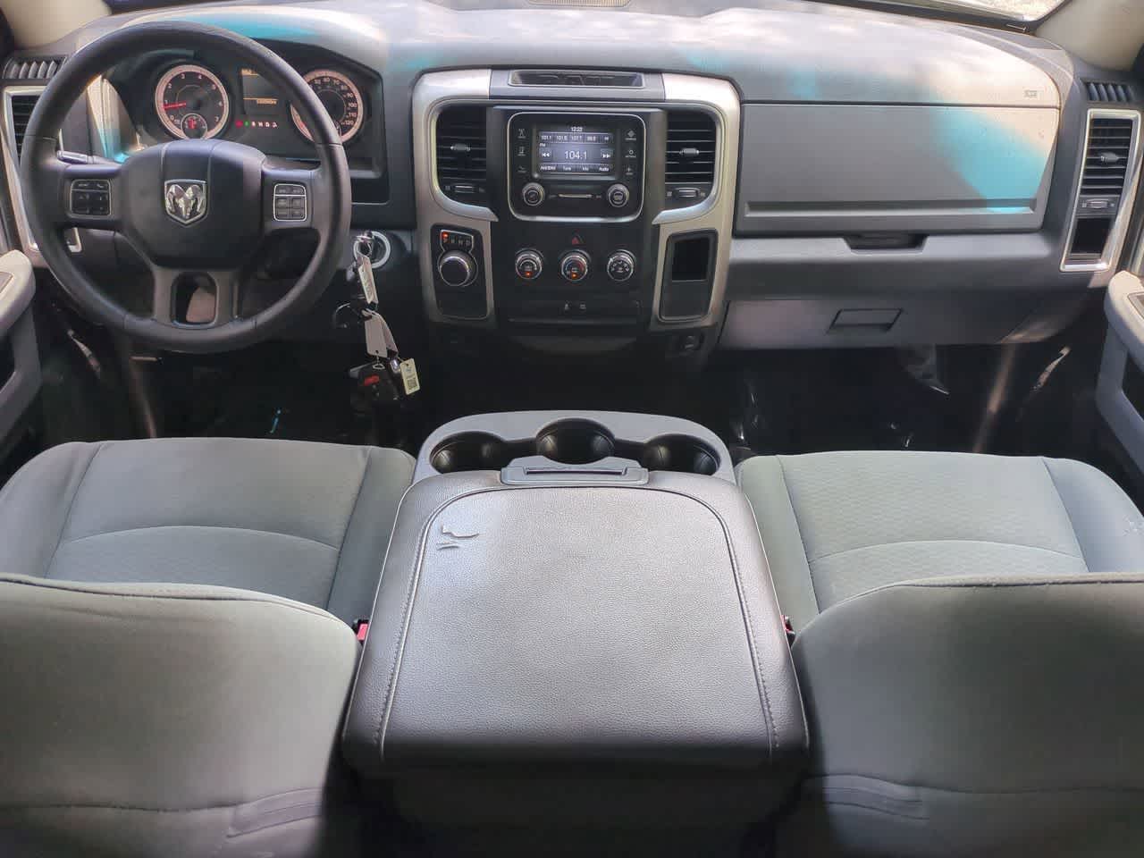 RAM 1500 SLT 2016