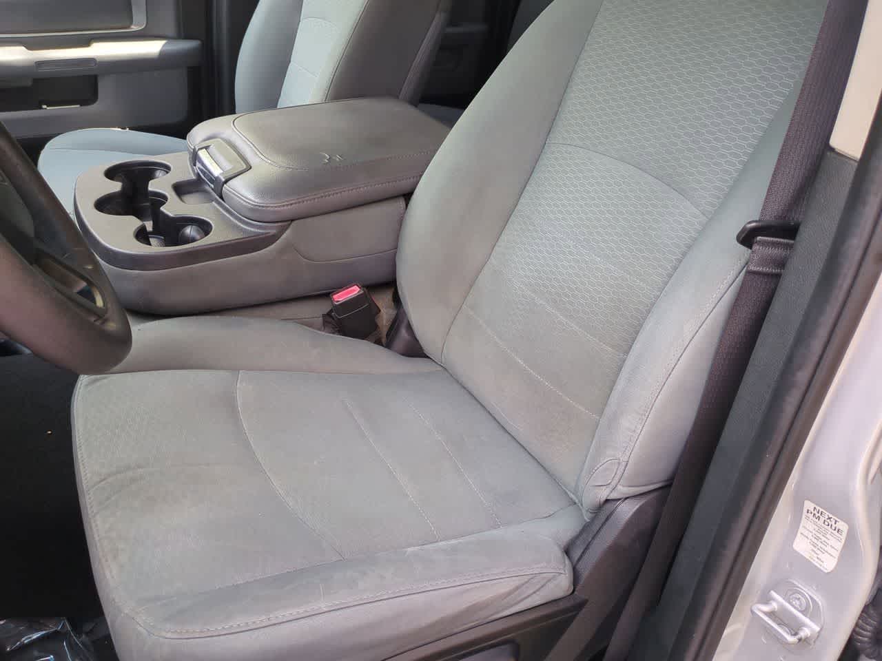 RAM 1500 SLT 2016