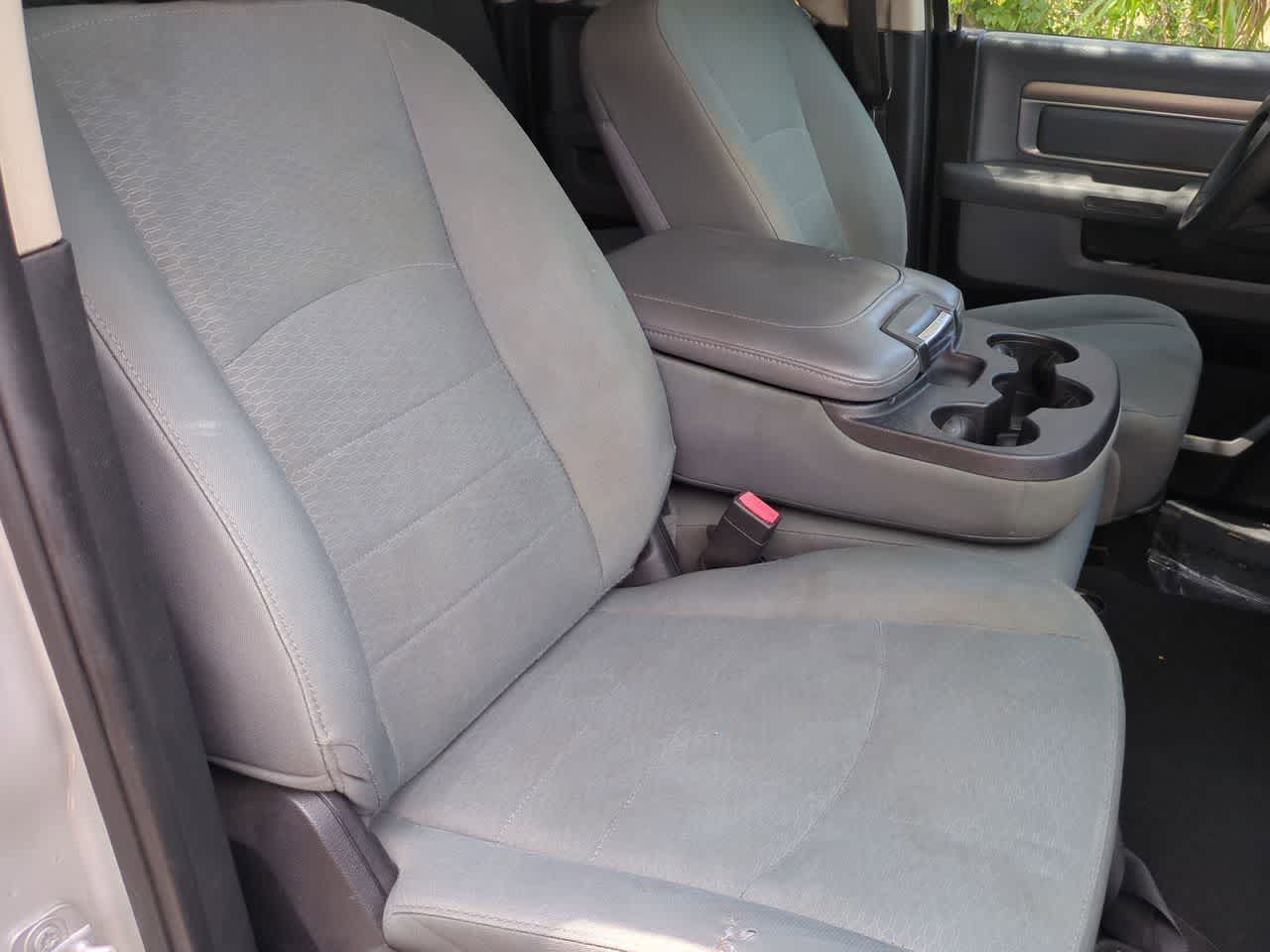 RAM 1500 SLT 2016