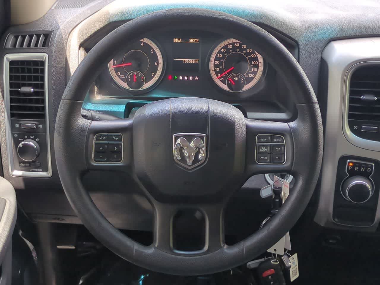 RAM 1500 SLT 2016