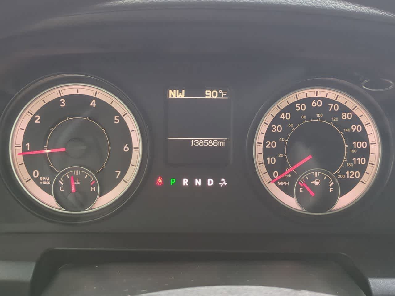 RAM 1500 SLT 2016