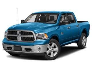 RAM 1500 Classic Warlock de 2024, cabina doble, tracción 4x2 y caja de 1,70 m