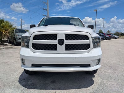 RAM 1500 Express Crew Cab 4x4 de 2018 con caja de 1,70 m