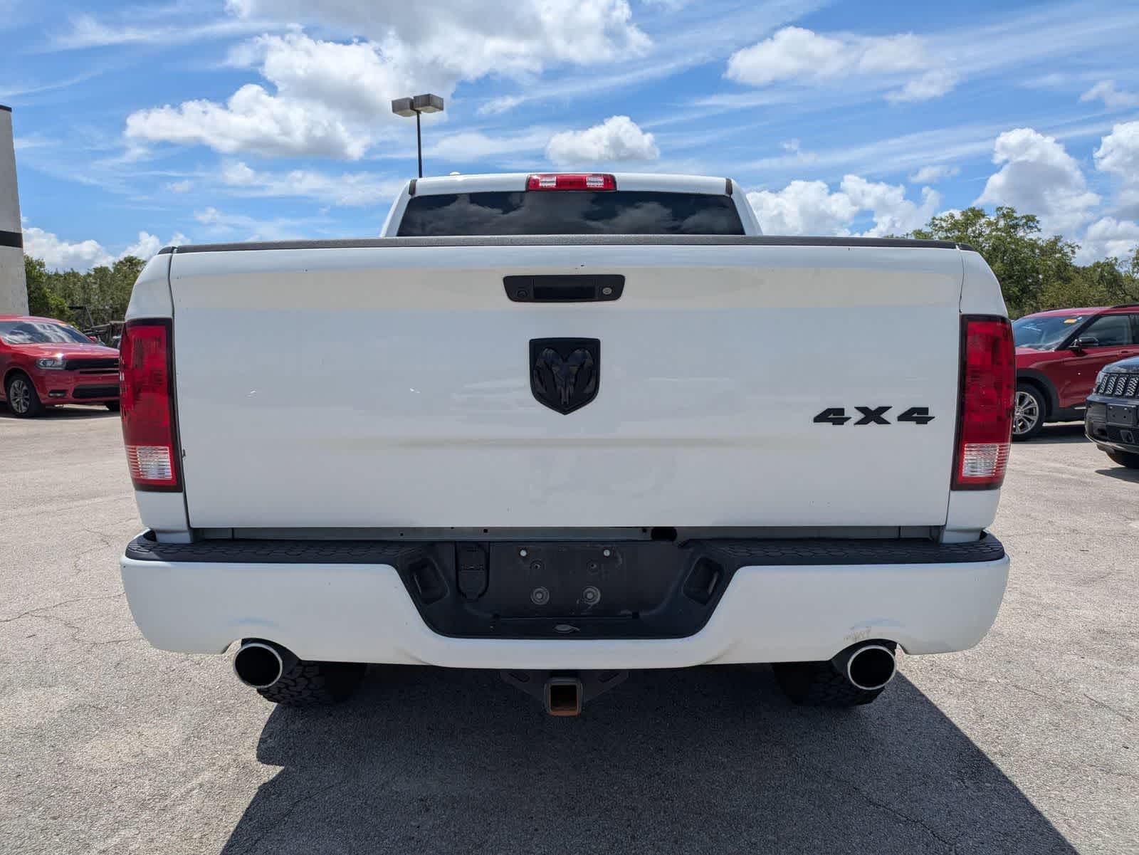 RAM 1500 Express Crew Cab 4x4 de 2018 con caja de 1,70 m