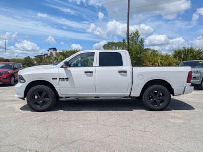 RAM 1500 Express Crew Cab 4x4 de 2018 con caja de 1,70 m