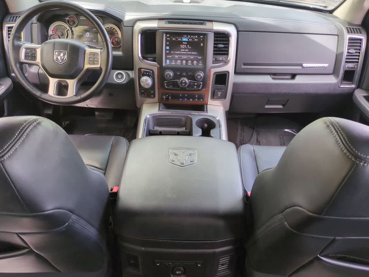 RAM 1500 Laramie 2016