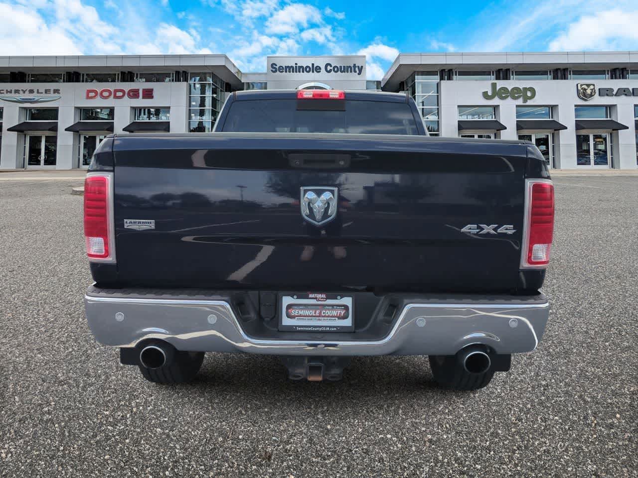 RAM 1500 Laramie 2016