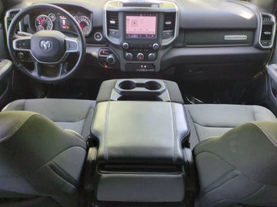 RAM 1500 Big Horn Crew Cab 4x2 de 2023 con caja de 1,70 m