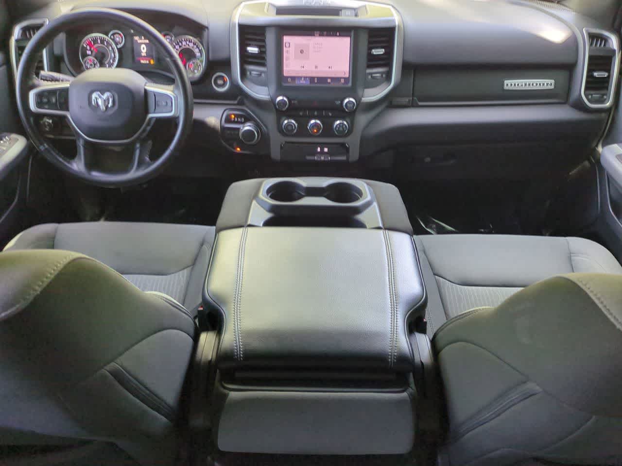 RAM 1500 Big Horn Crew Cab 4x2 de 2023 con caja de 1,70 m