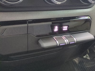 RAM 1500 Big Horn Crew Cab 4x2 de 2023 con caja de 1,70 m