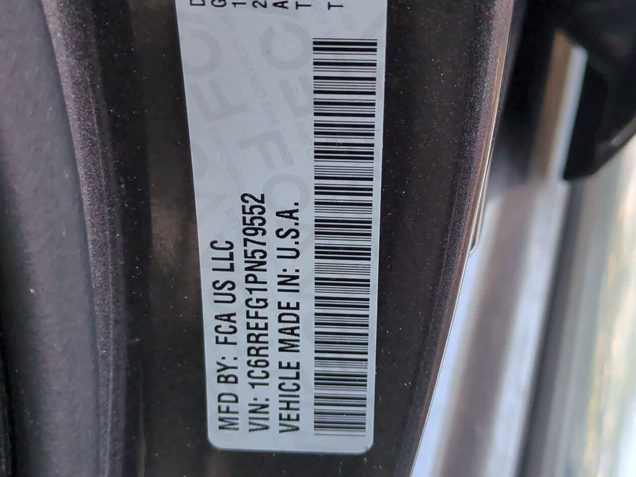 RAM 1500 Big Horn Crew Cab 4x2 de 2023 con caja de 1,70 m
