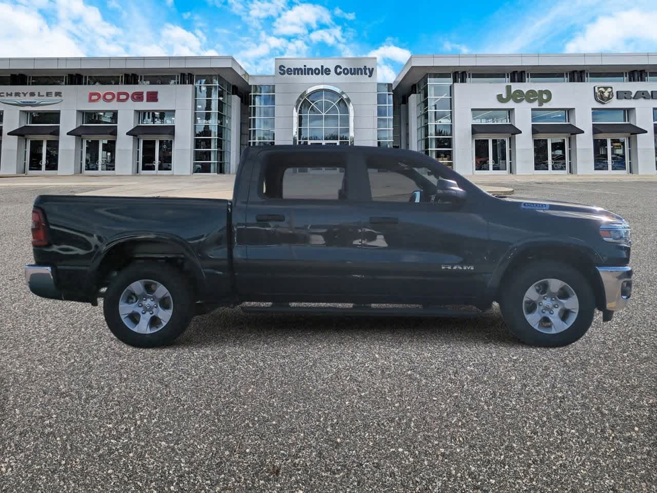 2026 RAM Ram 1500 RAM 1500 BIG HORN CREW CAB 4X2 5'7' BOX