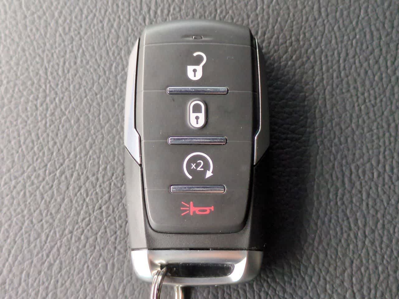 2026 RAM Ram 1500 RAM 1500 EXPRESS CREW CAB 4X2 5'7' BOX