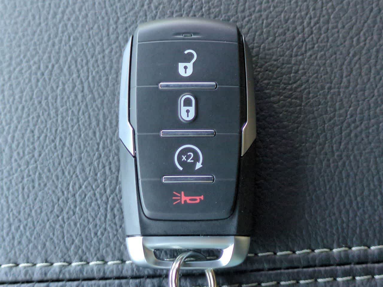 2026 RAM Ram 1500 RAM 1500 EXPRESS CREW CAB 4X2 5'7' BOX