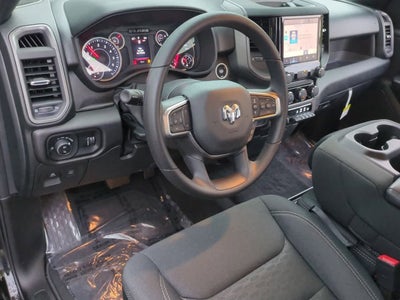 2026 RAM Ram 1500 RAM 1500 EXPRESS CREW CAB 4X2 5'7' BOX