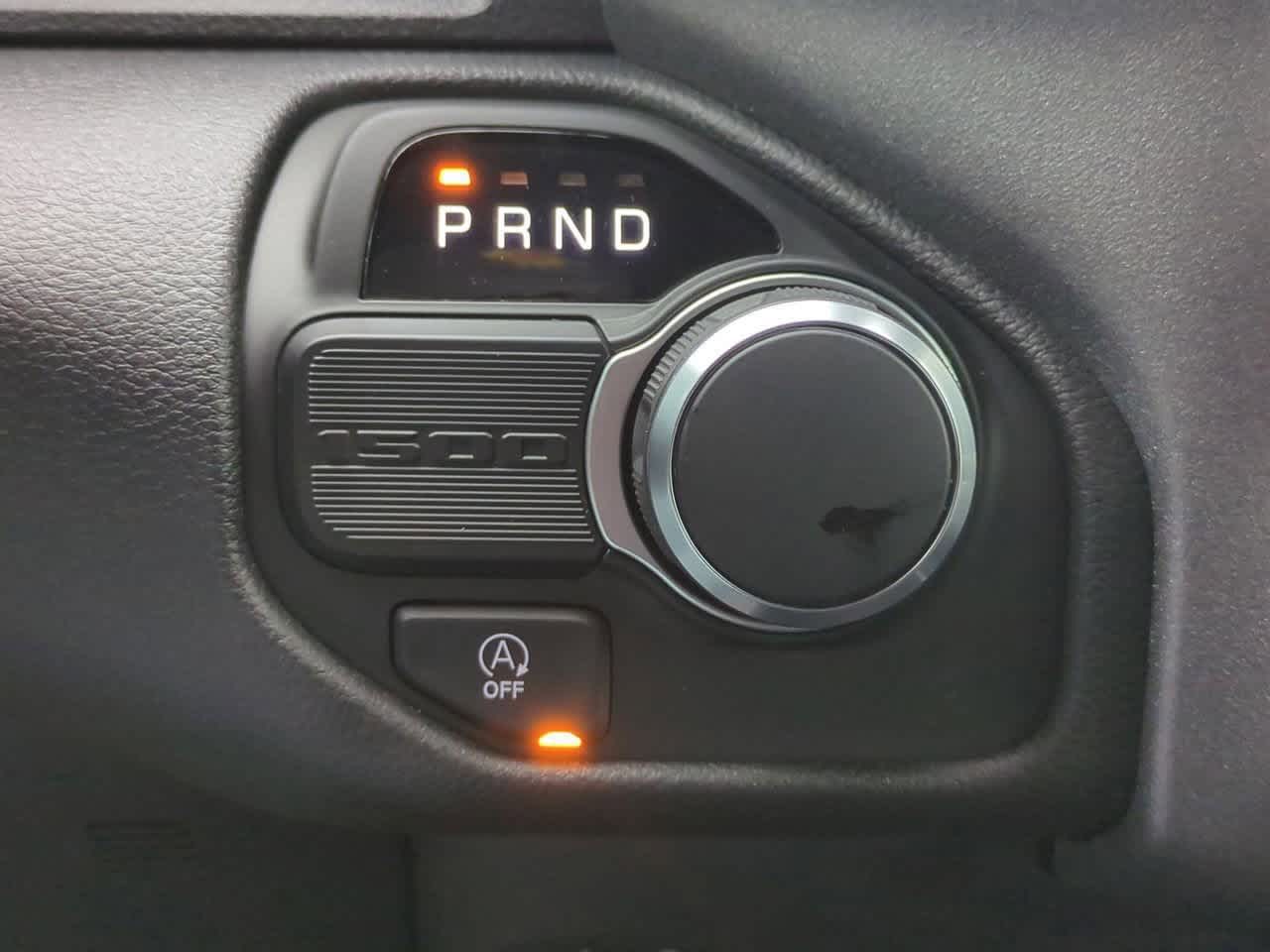 2026 RAM Ram 1500 RAM 1500 EXPRESS CREW CAB 4X2 5'7' BOX