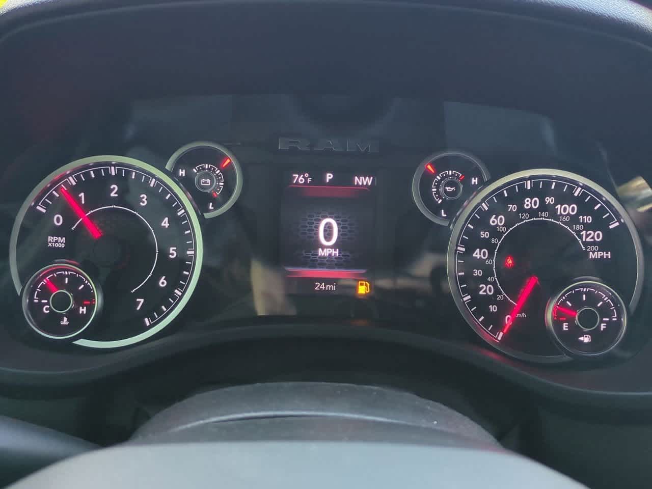 2026 RAM Ram 1500 RAM 1500 EXPRESS CREW CAB 4X2 5'7' BOX