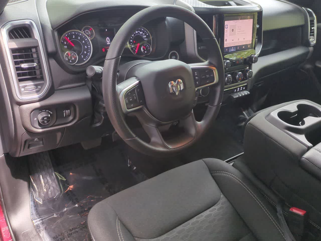 2025 RAM 1500 Big Horn Cabina Doble 4x4 Caja de 5'7'