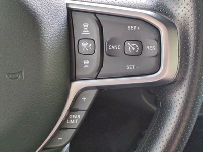 2025 RAM 1500 Big Horn Cabina Doble 4x4 Caja de 5'7'