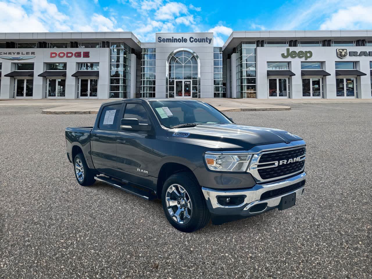 2022 RAM 1500 Big Horn Cabina Doble 4x4 Caja de 5'7''