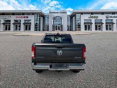 2022 RAM 1500 Big Horn Cabina Doble 4x4 Caja de 5'7''