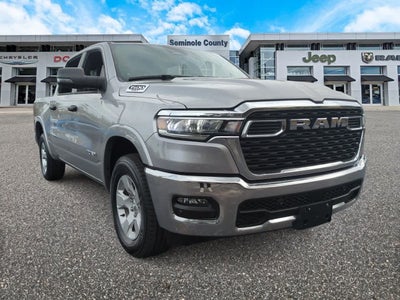2025 RAM 1500 Big Horn Cabina Doble 4x4 Caja de 5'7'