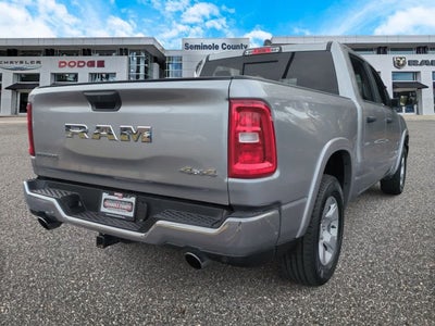 2025 RAM 1500 Big Horn Cabina Doble 4x4 Caja de 5'7'