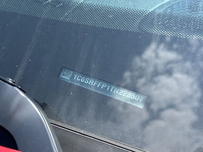 RAM 1500 de 2026, RAM 1500 BIG HORN, cabina doble, 4x4, caja de 5'7'