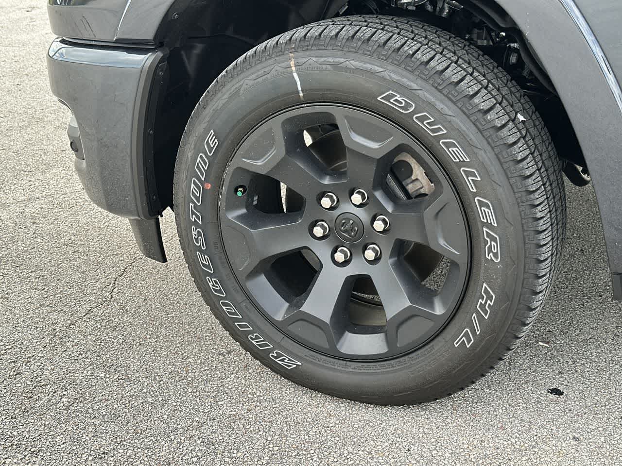 RAM 1500 Big Horn de 2026, cabina doble, tracción 4x4, caja de 1,70 m