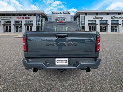 RAM 1500 Big Horn de 2026, cabina doble, tracción 4x4, caja de 1,70 m