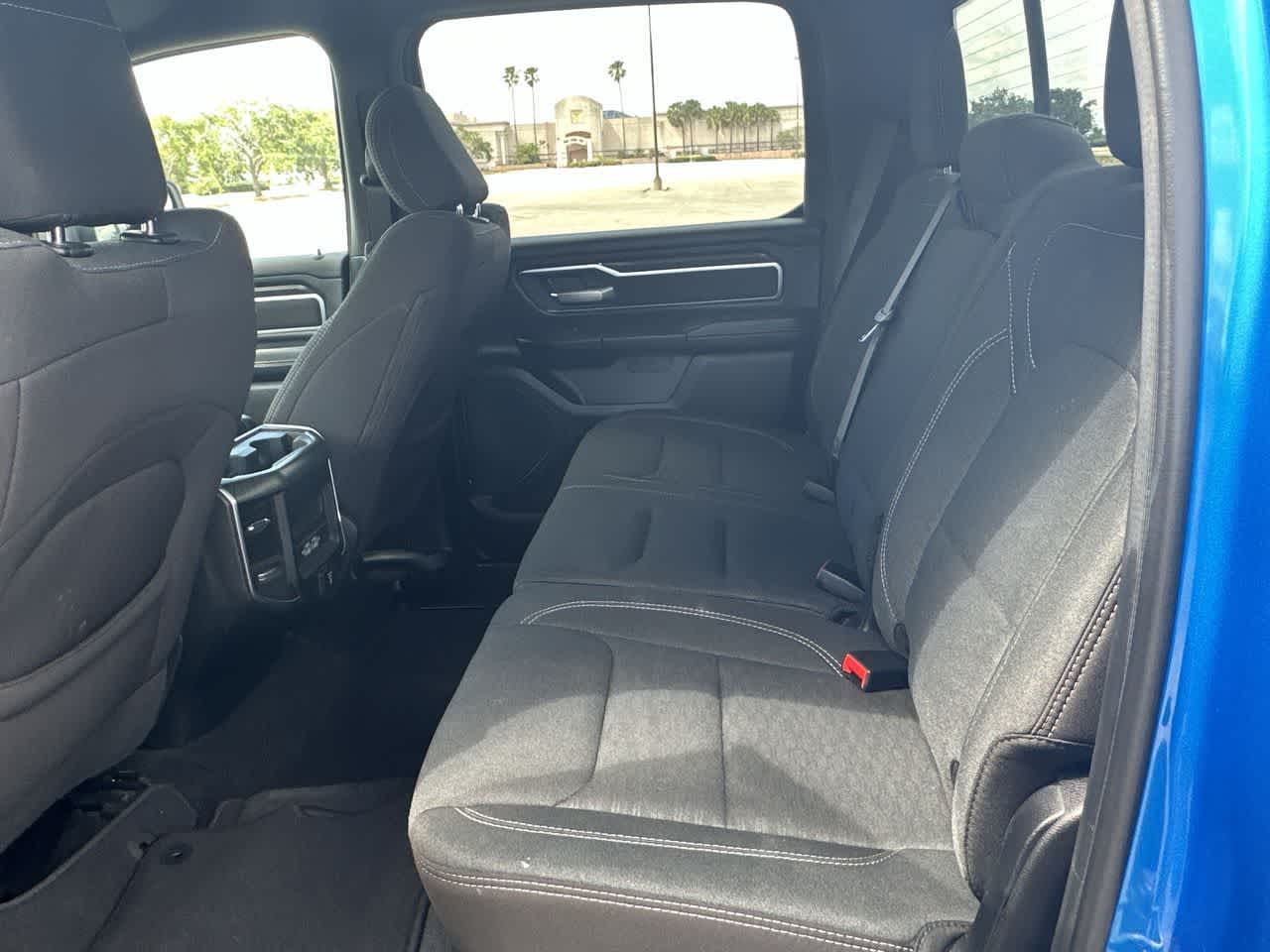 2025 RAM 1500 Big Horn Cabina Doble 4x4 Caja de 5'7'