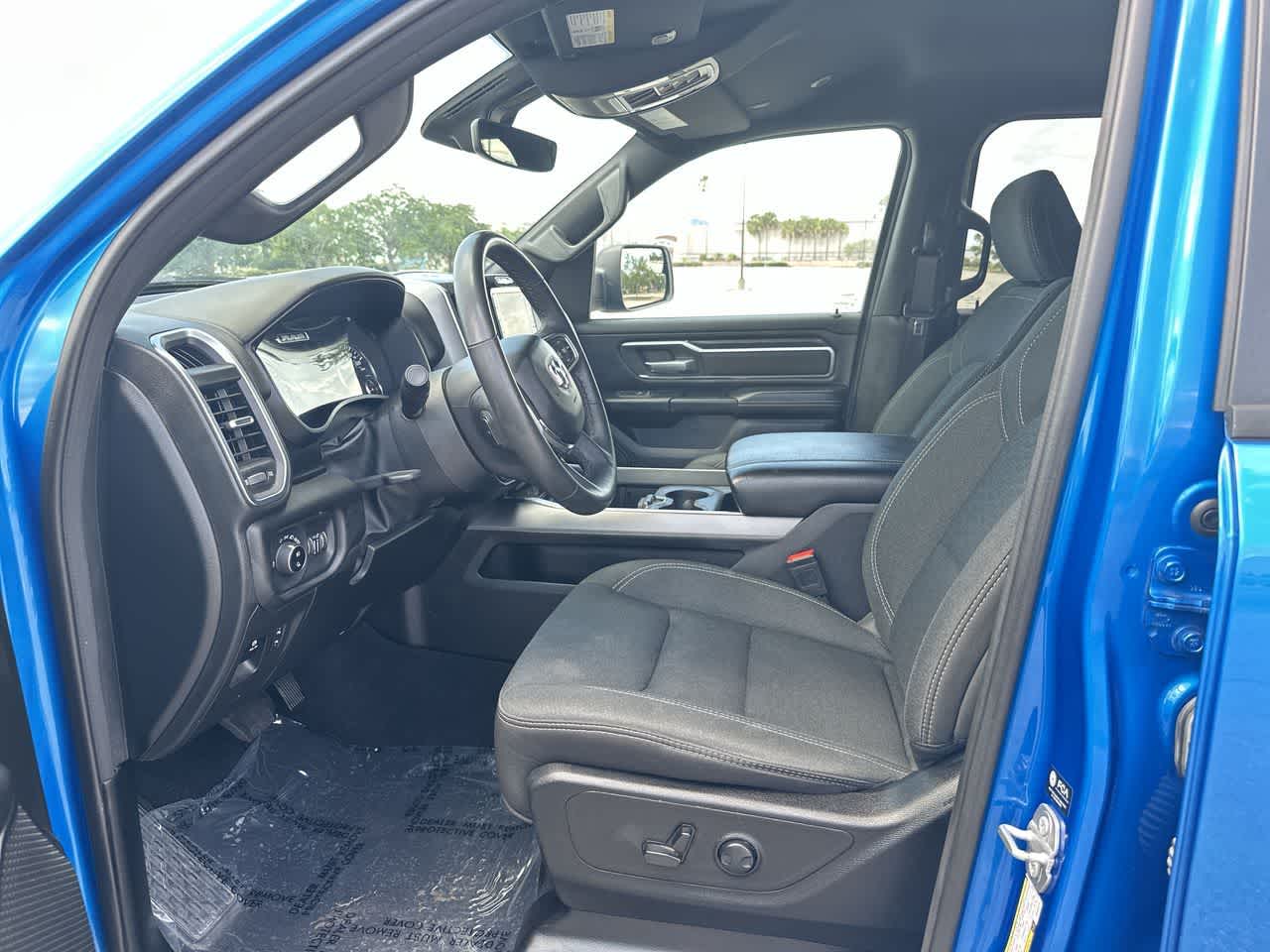2025 RAM 1500 Big Horn Cabina Doble 4x4 Caja de 5'7'