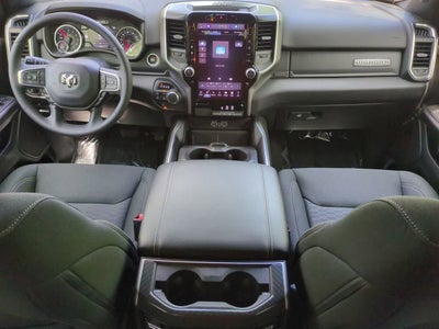 RAM 1500 Big Horn de 2026, cabina doble, tracción 4x4, caja de 1,70 m