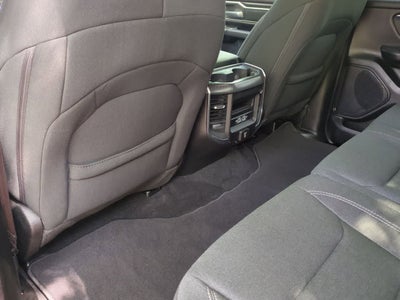 RAM 1500 Big Horn de 2026, cabina doble, tracción 4x4, caja de 1,70 m