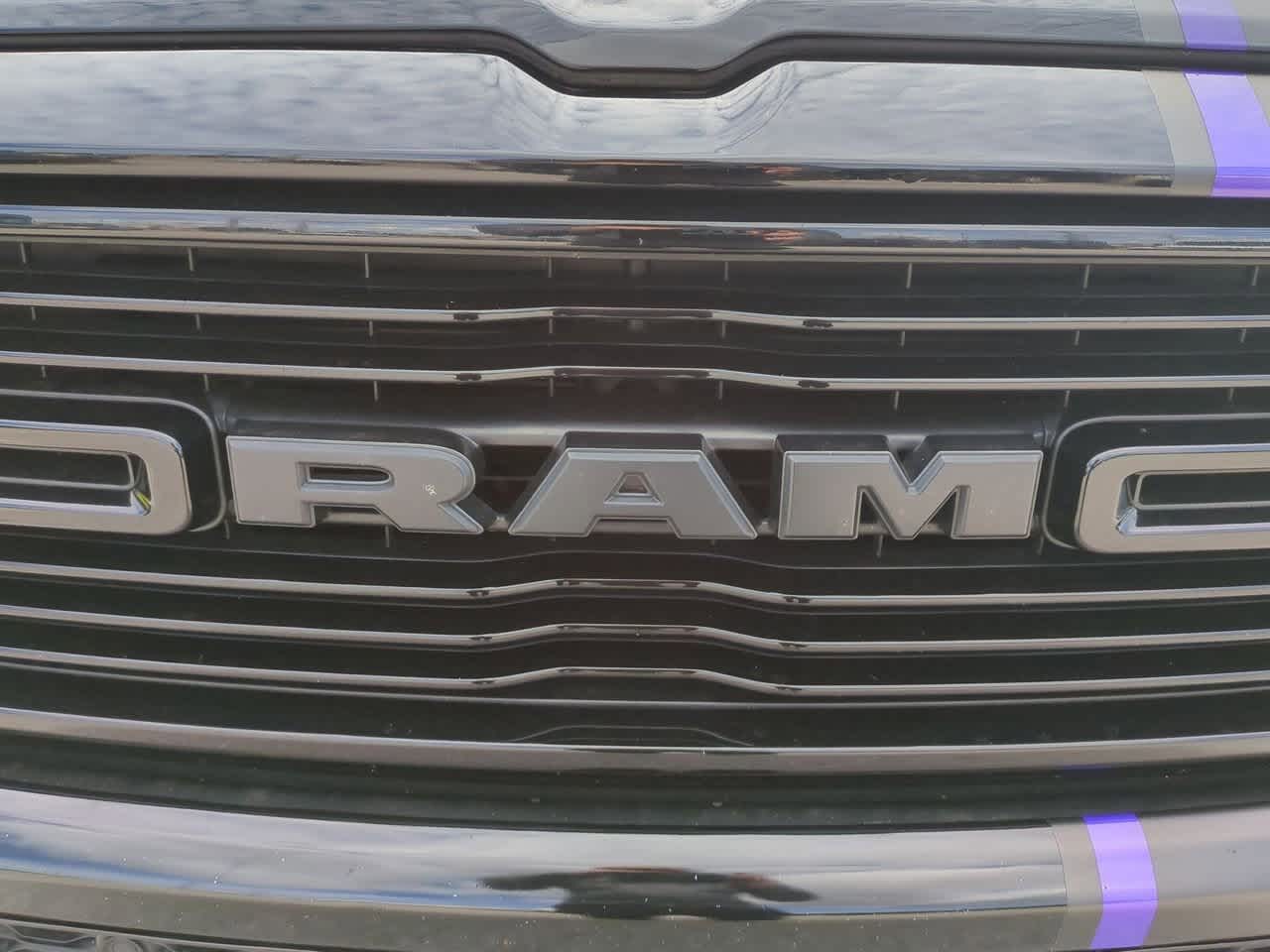 RAM 1500 Big Horn/Lone Star Crew Cab 4x4 5'7' Caja 2019