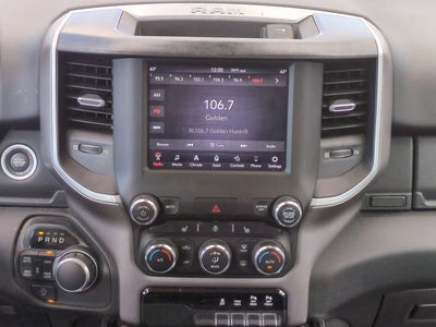 RAM 1500 Big Horn/Lone Star Crew Cab 4x4 5'7' Caja 2019