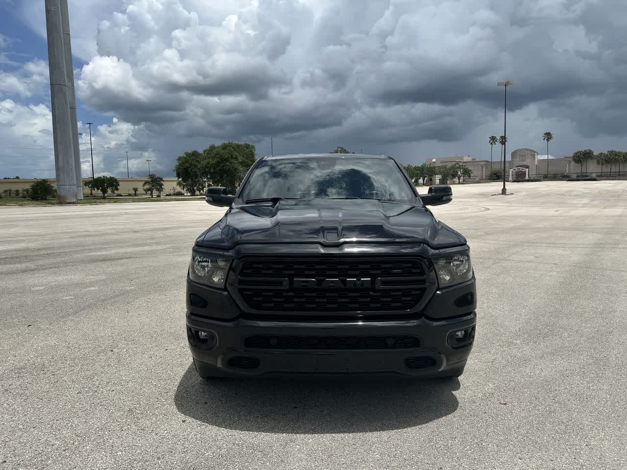 RAM 1500 Big Horn de 2023, cabina doble, tracción 4x4, caja de 1,70 m