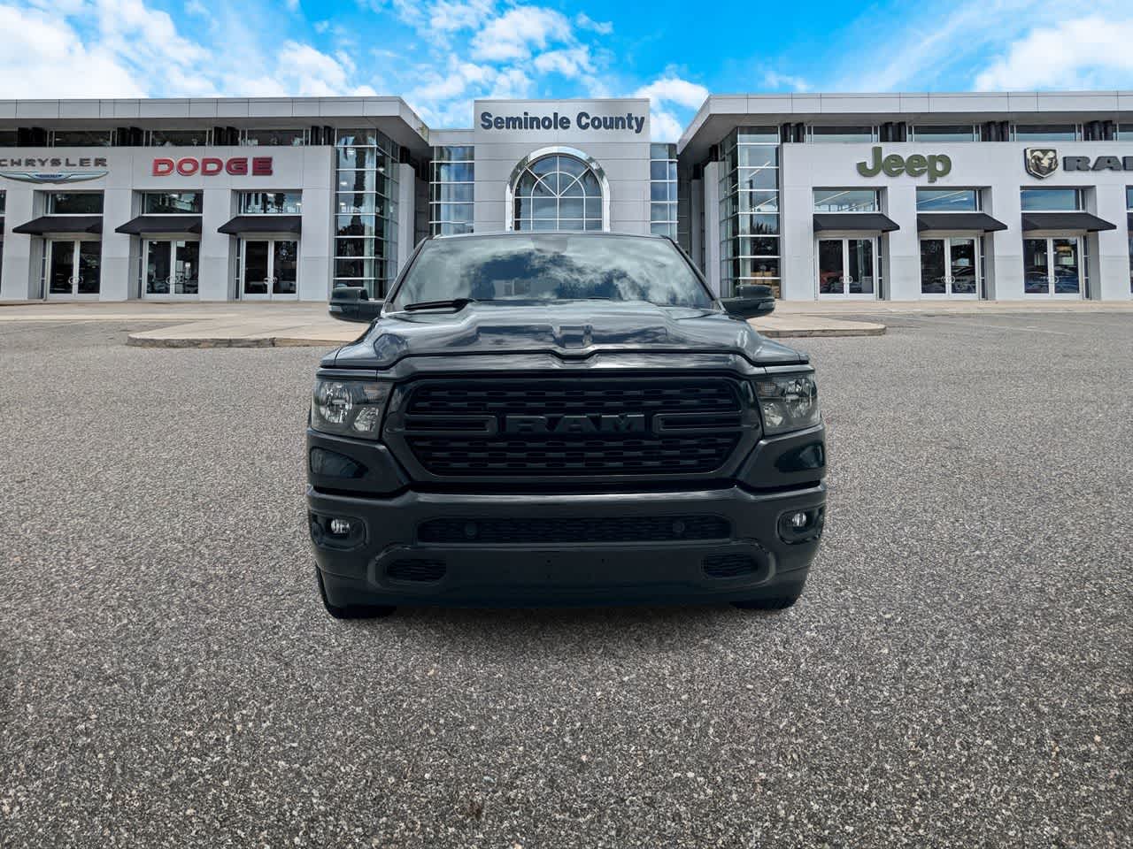 RAM 1500 Big Horn de 2023, cabina doble, tracción 4x4, caja de 1,70 m